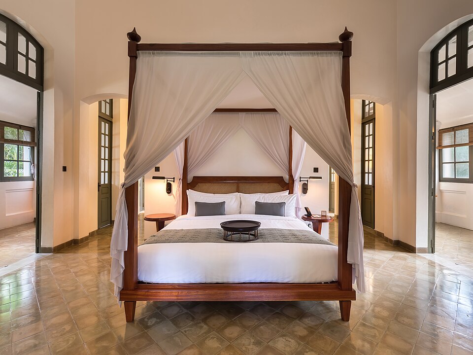 The Summit Suite bedroom